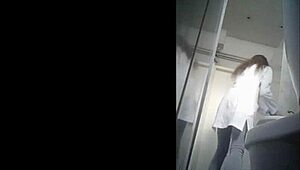 I can't stop watching her piss in secret