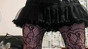 girl pees on bedroom floor with volume up for effect