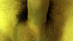What do you think of this amateur masturbating?