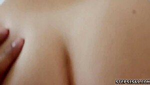 College teens fight bound