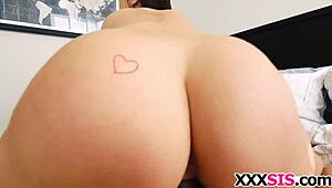 Stepbro intensely takes stepsister's bold sexual advice