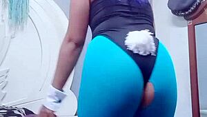 Dana Barzagli rocks Bulma outfit for intense masturbation