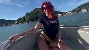 Boré Aprontar de Lancha Feels So Wild and Raw