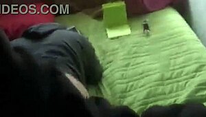 ME COJO A LA CHAVA QUE NOS RENTA!