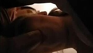 Blonde Amateur Shares Sex Tape with Passion 😍