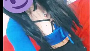 Amateur Web Chat with Cousin Sofia