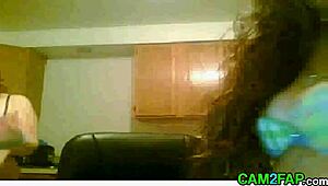 Watch this hot lesbian webcam show, amateurs licking pussies!