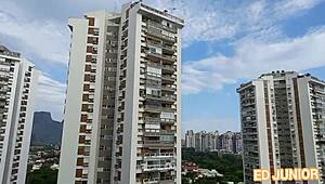 Ed Junior Fucks Betina Alvarenga Without Condom In Rio