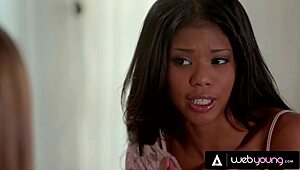 Nia Nacci 校园捡手机后和Jill Kassidy磨穴