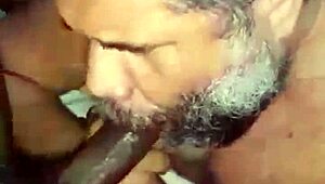 I sucked the black security guard until he came in my mouth