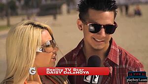 sexy amateur teen girlfriends feel the passion in homemade reality