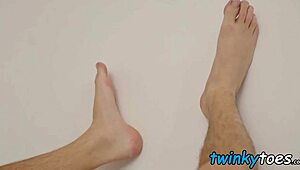 Horny Amateur Twink Johny Masturbates Feet Fetish