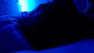 i cum on her face and keep rubbing