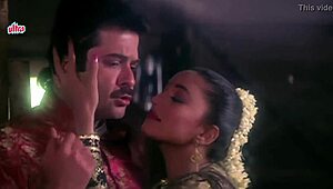 Anil Kapoor and Madhuri Share a Romantic Kissing Scene 😘