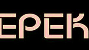 Sarah Rosa Suckles on Alexx Blackout's Dick in Christmas Making Off Scene