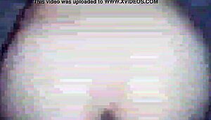 阿根廷业余妹子拍超湿热激情时刻