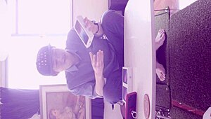 The First Live Phone Experience Unfolds