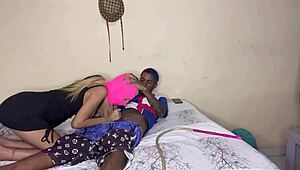 Comendo a branquinha novinha sem camisinha, gostoso anal e cumshot 😍