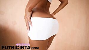 asian beauty putri cinta reveals her tanned pussy by the pool. she looks so hot in that bikini 😍