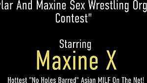 maxine x talks dirty with toys