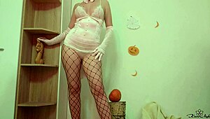 horny bunny like me playin with a vibrator on halloween eve... oops, got too wet!