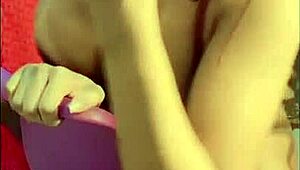 hot teen 18+ masturbates to orgasm with vibrator