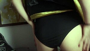 Couple's Close-Up Oral and Pussy Orgasm with Batgirl Lady Snow Brasil