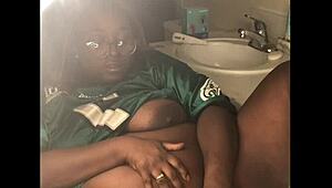 Late Night With Satisfier Nookiecookies