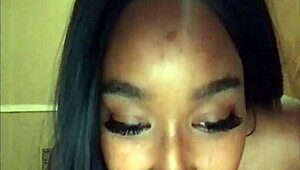 i'm feeling so sexy on this ebony webcam