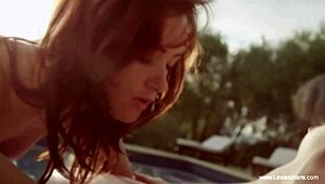 yo, horny lesbian babes can't stop licking!