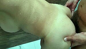 Comendo Minha Esposa no Banheiro - Surprising Twist Awaits