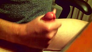 mature woman masturbates to a cumshot