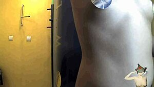 Voyeur catches raw action on hidden cam with solyarys fearsex ru