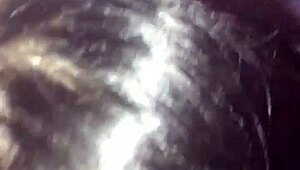 拉丁业余妹首次鸡巴口交