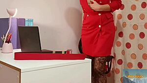 Colleague Secretary Mala Dvojka Shows Off Sexy Shaved Assets