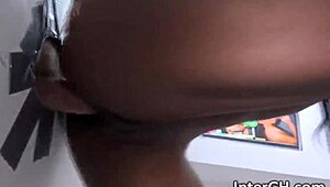 nadia jay sucking in the glory hole