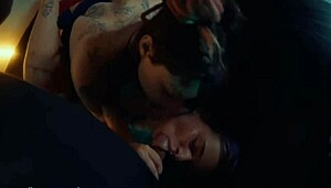 Dividi Meu Namorado Com Minha Amiga