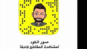 hey, watch this white girl get her ass fucked by arab guy?