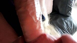 the bbw amateur sucks cock like a pig