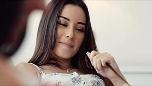 Old and young lesbians clash hard - Aria Lee and Texas Patti 🔥