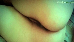 Mi prima pidió ir a su habitación y follamos toda la mañana en la casa de New York