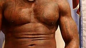 大黑屌崇拜Hallelujah Johnson摇屁股