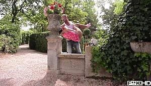 Wow, intense ass fucking and roping makes Milf Nikita Bellucci's butthole glow! 😍