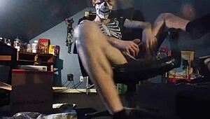 whitecockolate gets fingered and masturbates in maledom scene