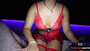 Bbw Amateur Thai Cutie Serves White Tourist With Blowjob