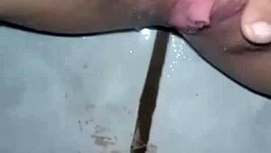 Did you see that horny milf on the net showing her finger in her ass?