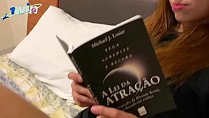 Ruivinha called me to fuck her ass, and it stayed wide open as she moans deliciously