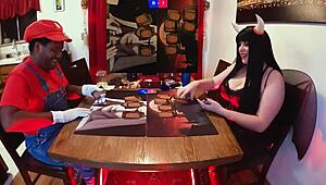 简玩魔力7指环王cosplay桌子上浪干