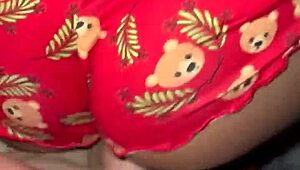 Watch This Latina Wife Get Creampied By Her Eater!