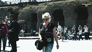 I love exploring her pussy with my tongue and fingers